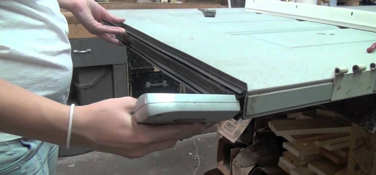 damaged steel door repair Land O' Lakes